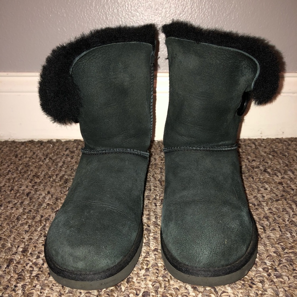 UGGs